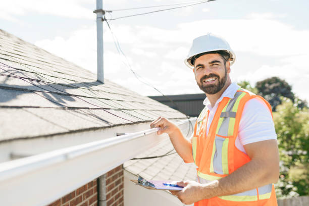 Best Best Roofing Contractors  in Fredonia, WI